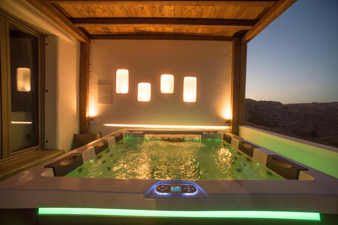 Amallini Suites Mykonos Супер Парадайз Бийч Екстериор снимка