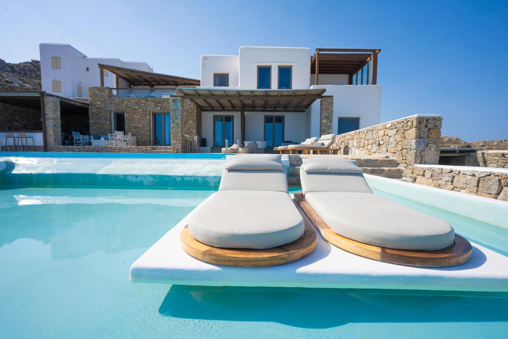 Amallini Suites Mykonos Супер Парадайз Бийч Екстериор снимка